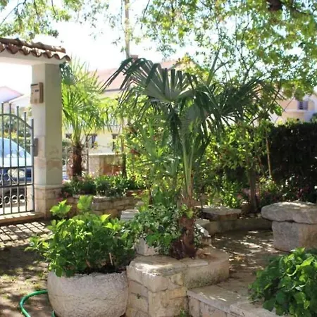 In - Istrien 44040 Apartment